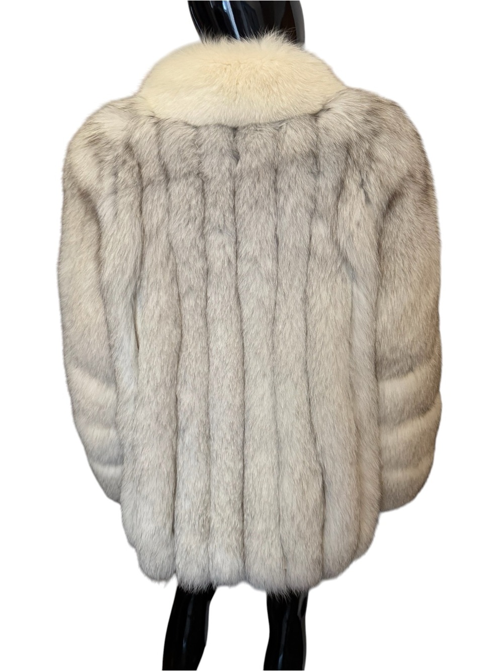 Luxurious Light Gray and White fox Saga Furs fox Coat - Picture 3 of 16